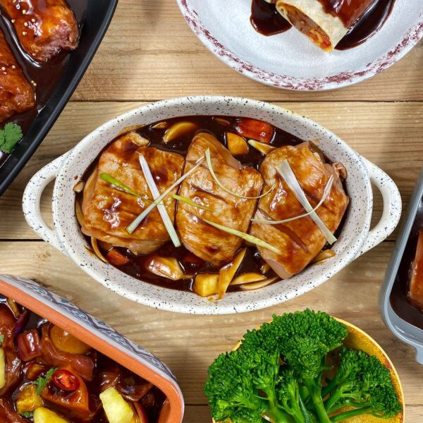 Apple BBQ Chicken Tray Bake made with AVO Mississippi BBQ Apple Mud Butchers' Sauce