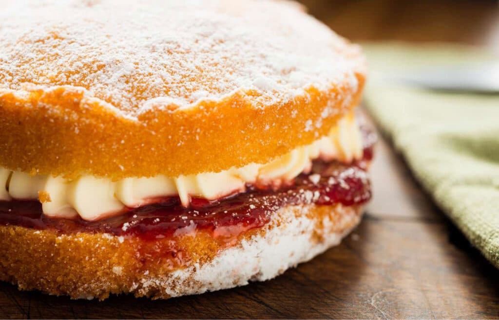 Sponge cake made with cornflour
